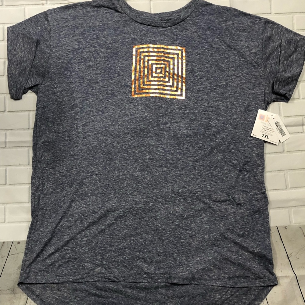 Lularoe 2x Patrick Tee